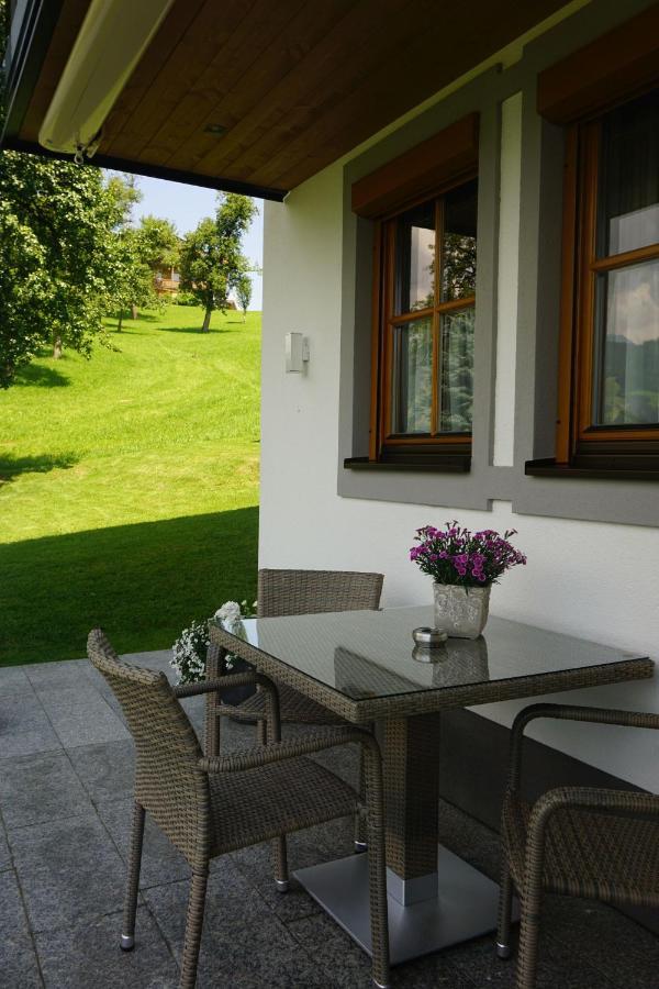 Landhaus Voetter Apartment Sankt Johann im Pongau Exterior photo