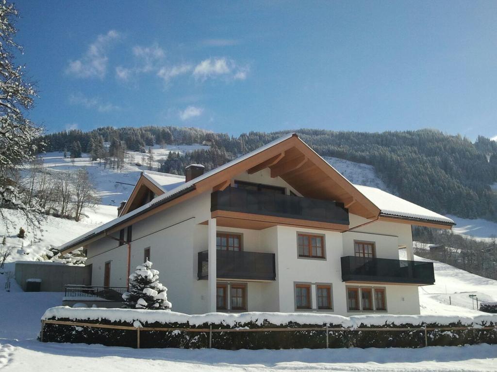 Landhaus Voetter Apartment Sankt Johann im Pongau Exterior photo